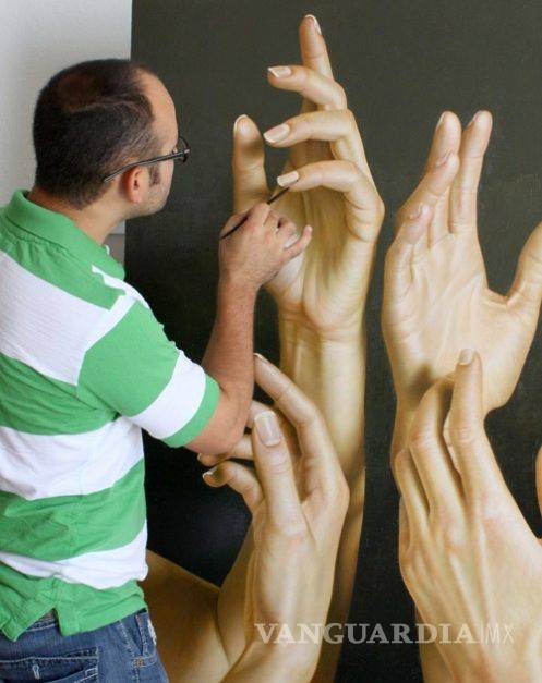 $!Pinta mexicano desnudos hiperrealistas