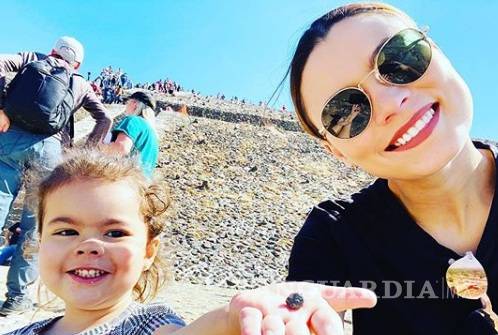 ‘¿Por qué mi papá no me quiere?’ pregunta la nieta de Bárbara Mori