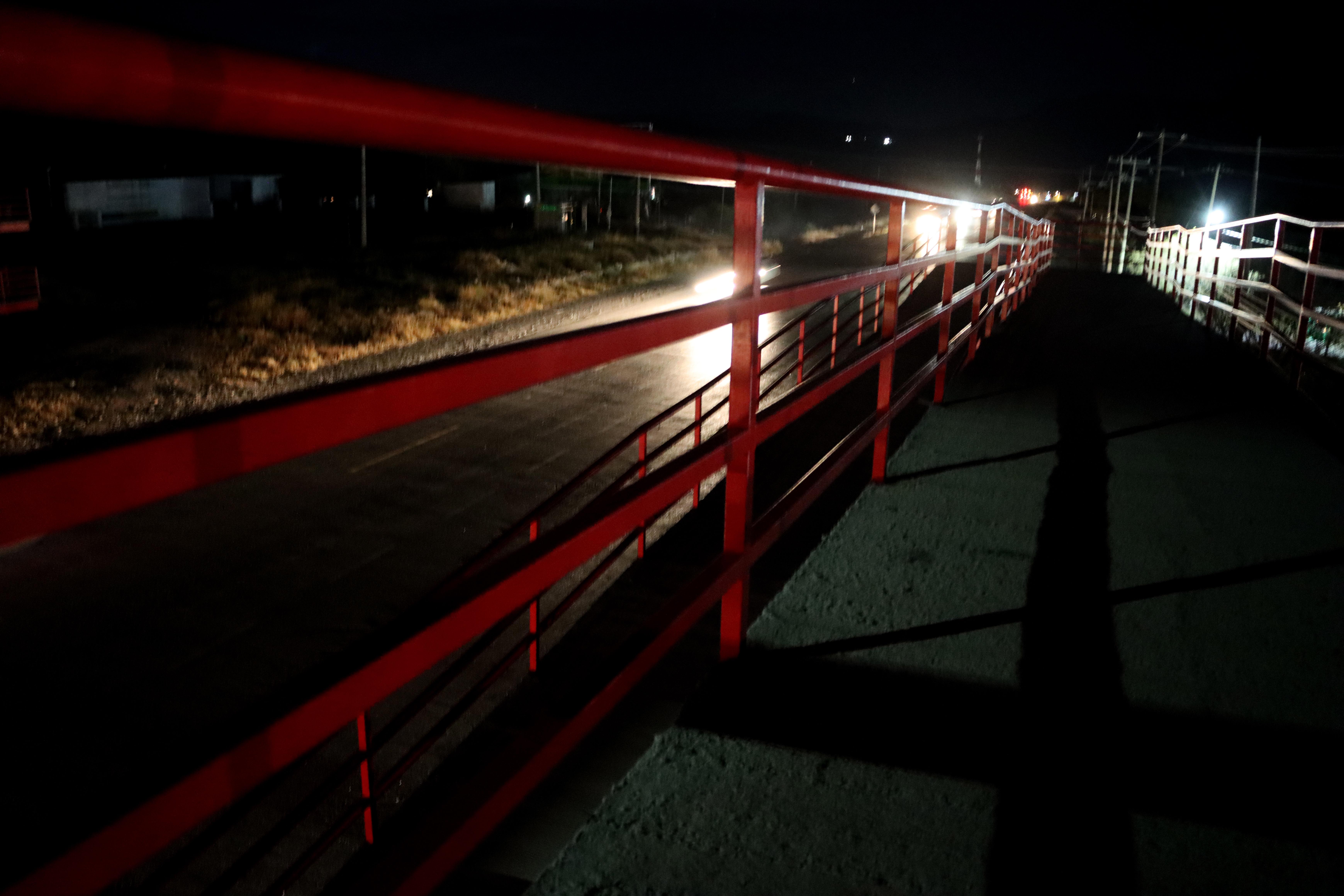 Intento de suicidio en puente desata operativo policiaco en Monclova