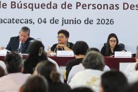 Ernestina Godoy encabezó mesas de diálogo en Zacatecas con colectivos y familias de desaparecidos para abordar avances, retos y coordinación institucional.