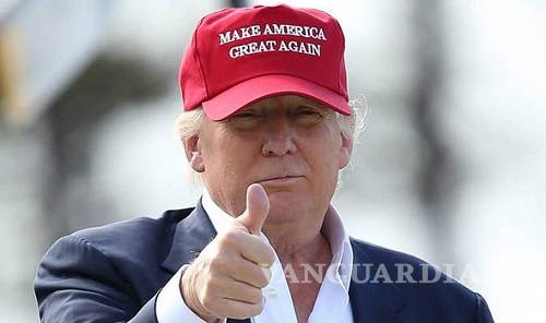 Castigarán a policías que usaron gorras de Donald Trump en Texas