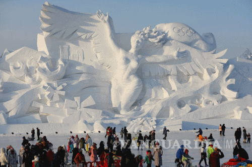 $!Inauguran el festival de Hielo de Harbin, famoso por sus majestuosas estatuas