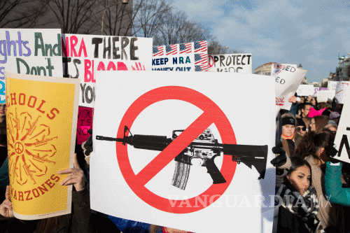 $!Aplaude la Casa Blanca las manifestaciones a favor de un mayor control de armas (En Vivo)