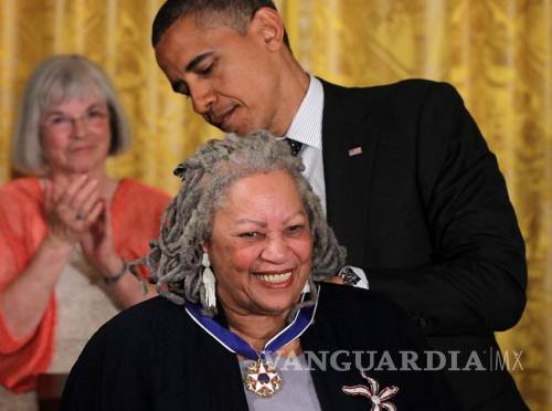 $!Muere Toni Morrison, la primer mujer afroamericana en ganar el Premio Nobel de Literatura