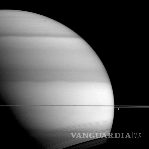 $!Ofrece sonda Cassini imágenes espectaculares de Saturno