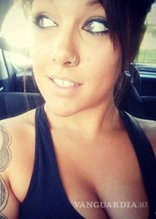 $!Mujeres soldado de EU, devastadas por sus fotos desnudas compartidas en Facebook