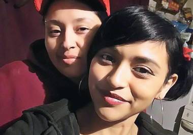Nohemí y Yulizsa, de aproximadamente 28 a 30 años, fueron víctimas de feminicidio y actos de lesbofobias en Ciudad Juárez, Chihuahua.