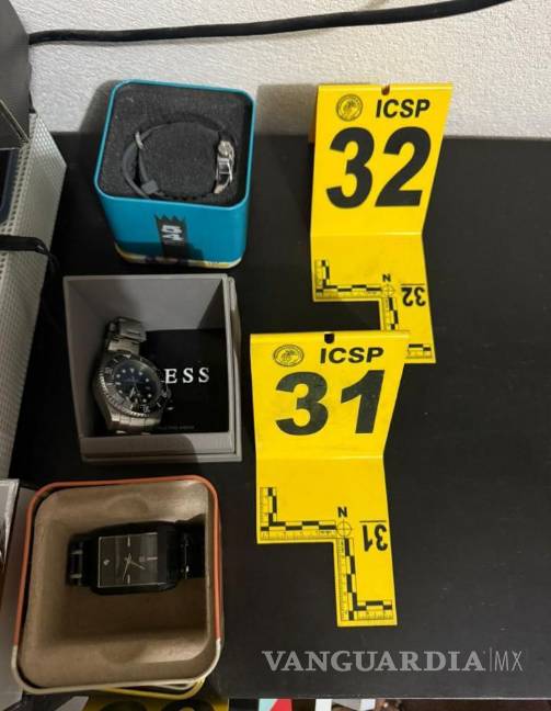 Catean casa de Monterrey por homicidio y encuentran armas