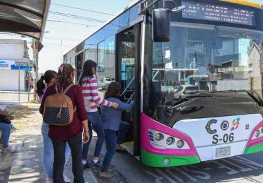 El Municipio anunció que las primeras rutas alimentadoras del programa de transporte público arrancarán en la zona sur de la ciudad y operarán mediante el uso de tarjeta electrónica.