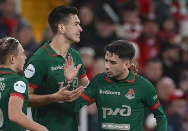 César Montes volvió a aparecer en el área y marcó con el Lokomotiv de Moscú, confirmando su gran momento en Rusia rumbo al Mundial 2026.