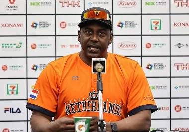 Los Leones esperan que la llegada del nativo de Curazao sea el punto de quiebre que impulse al equipo a un mejor lugar.
