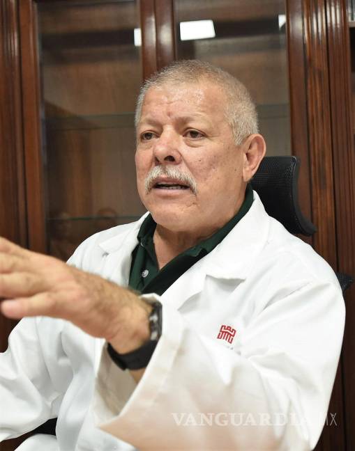 $!José Manuel Riveroll Duarte pide disfrutar las fiestas con responsabilidad para evitar riesgos a la salud.