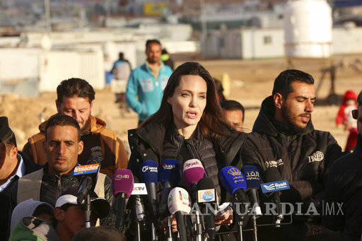 $!Angelia Jolie urge en Jordania a encontrar solución a conflicto en Siria