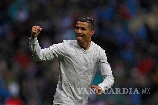 Real Madrid brilla en casa y llegará al Clásico encendido