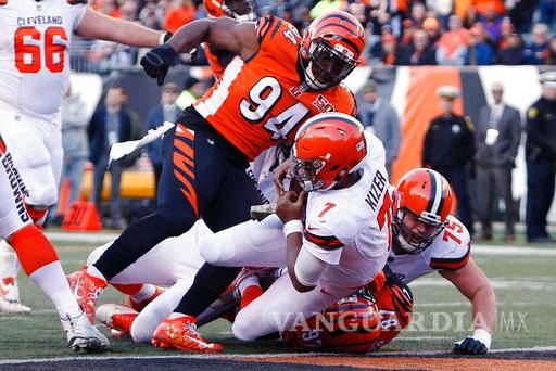 $!Bengals rugen sobre los Browns