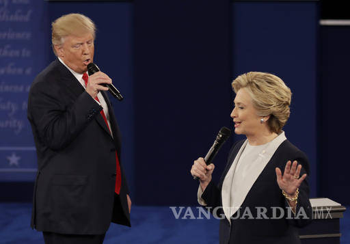 $!Minuto a minuto: Clinton y Trump se vuelven a encontrar en segundo debate (EN VIVO)