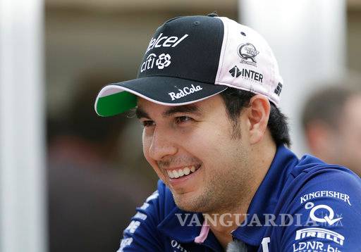 'Checo' Pérez feliz de sumar puntos en Estados Unidos