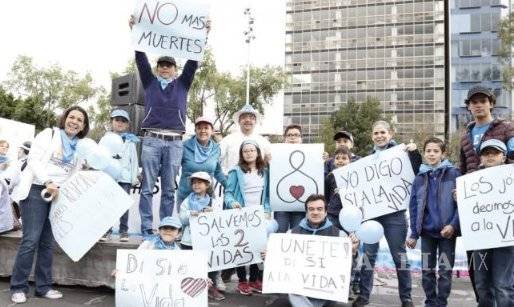 Piden a AMLO retirar de la agenda Legislativa el aborto