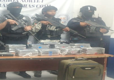 En Piedras Negras fueron aseguradas 29 kilos de cocaína con valor superior a los 6.3 millones de pesos.