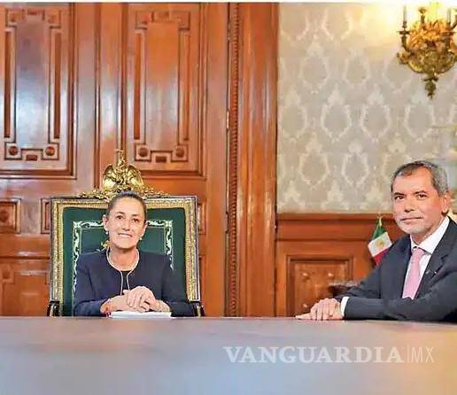 $!Edgar Amador Zamora, titular de la SHCP, aquí con la presidente CSP.