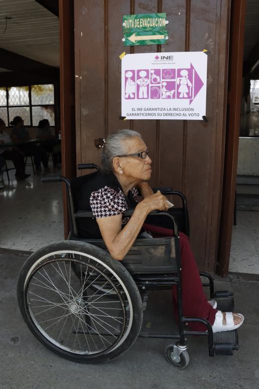 $!María Dolores Moreno sufrió una caída que la tiene en silla de ruedas.