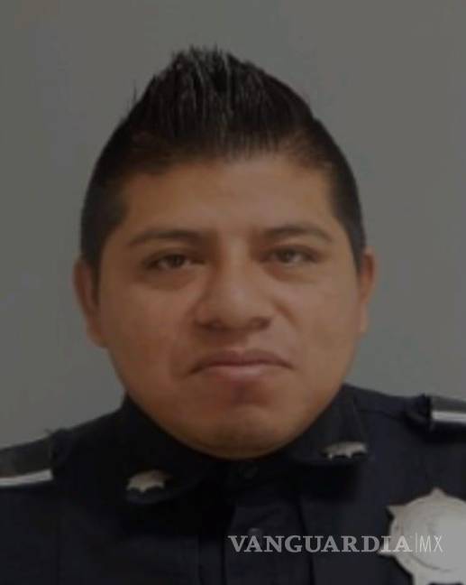 Catean inmueble tras asesinato de dos policías en Guadalupe, Nuevo León; encuentran armas, cartuchos y chips