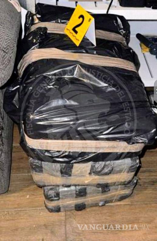 $!Cateo en vivienda deja el aseguramiento de más de media tonelada de marihuana, en NL