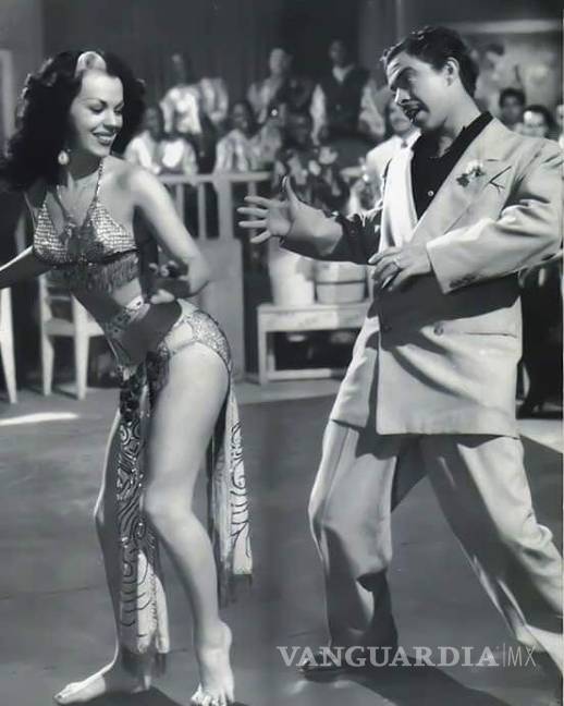 $!El gran ritmo de Tongolele al bailar, marcó un antes y un después para las películas mexicanas.