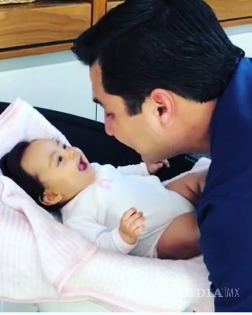 $!Julión Álvarez confirma que será papá por segunda vez