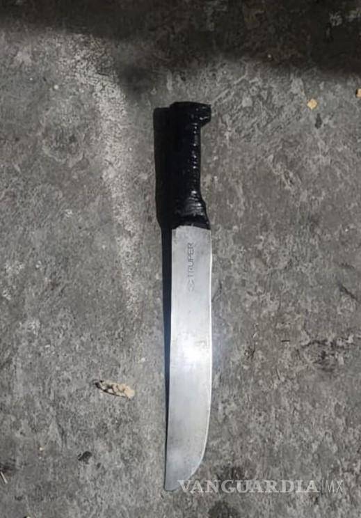 $!Una joven de 21 años, sufrió un ataque a manos de su novio, un hondureño, que en un arranque de celos la hirió con un machete e intentó ahorcarla, en Nuevo León.