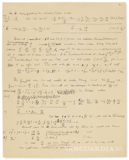 $!Vista de una de las 54 páginas de un documento manuscrito de Albert Einstein con el que intentaba probar su teoría general de la relatividad, y que será subastado el próximo 23 de noviembre en París. EFE/Christie's