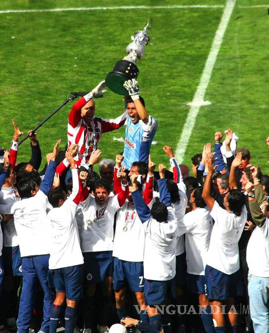 $!Un día como hoy pero del 2006, Chivas ganaba su último campeonato