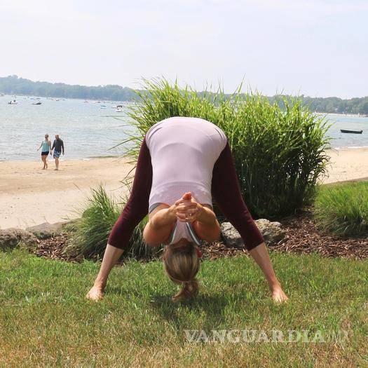 $!Seis posiciones de yoga para evitar el dolor del primer trimestre