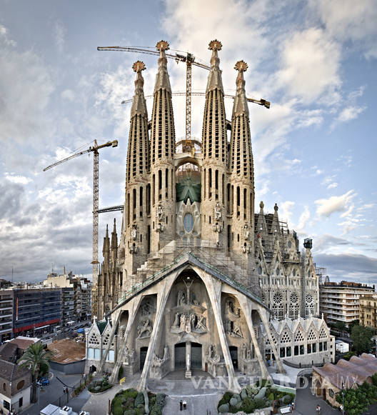 $!La Sagrada Familia de Barcelona obtiene permiso de obras