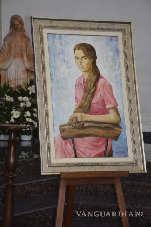 $!La obra estuvo a cargo del pintor Eloy Cerecero, quien también acudió a los servicios funerarios.