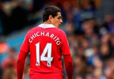 El escándalo de las presuntas infracciones financieras del Manchester City daría al ex equipo del mexicano uno de los títulos conseguidos por el City.