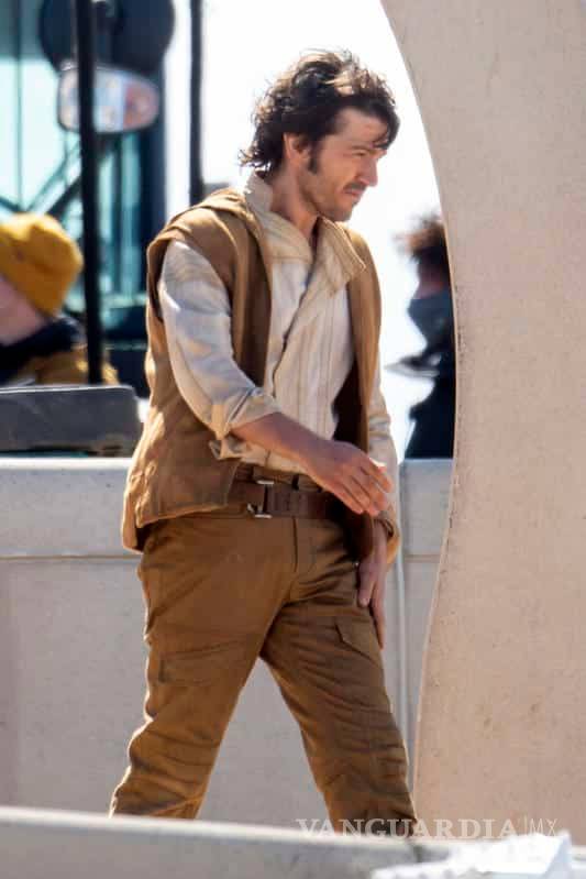 $!Estas son las primeras imágenes de Diego Luna en el set de la nueva serie ‘Star Wars: Andor’