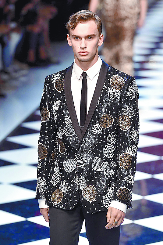 $!Los hombres también brillan