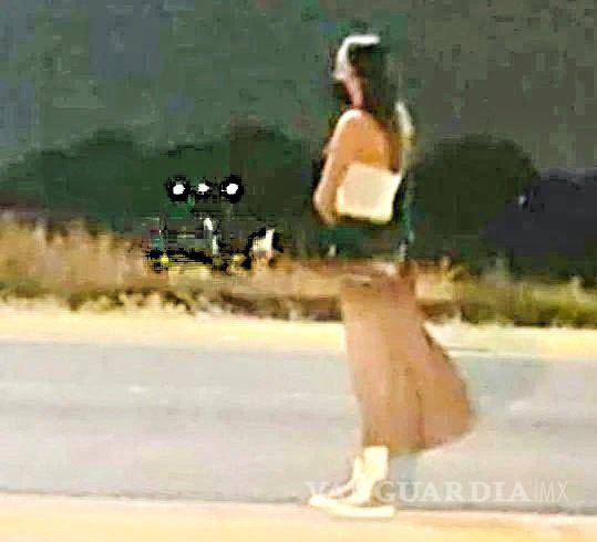 $!Karina Velasco, en su cuenta de Twitter compartió una imagen mejorada de la foto que le tomó el taxista a Debanhi.