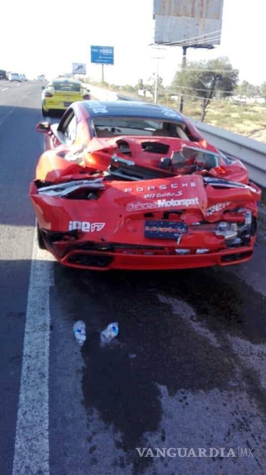 $!Se accidentan autos de lujo en Bash Road Tour en San Luis Potosí