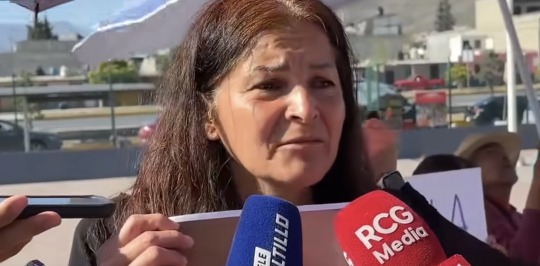 Sandra, madre de Luisa, acudió a la audiencia de vinculación y reiteró su exigencia para que la muerte de su hija sea investigada bajo el protocolo de feminicidio.