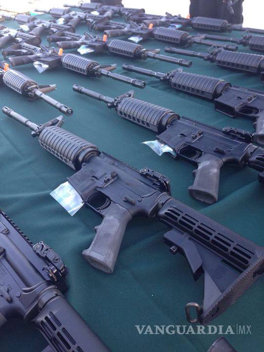 $!Entrega Gobierno de Coahuila armas y municiones a policías