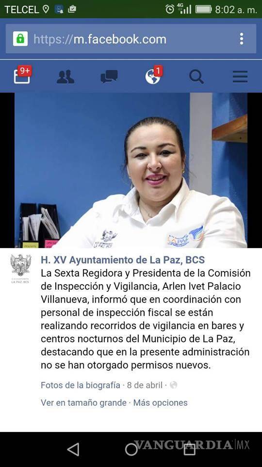 $!Encargada de inspección de alcoholes vuelca camioneta... ¡en estado de ebriedad!