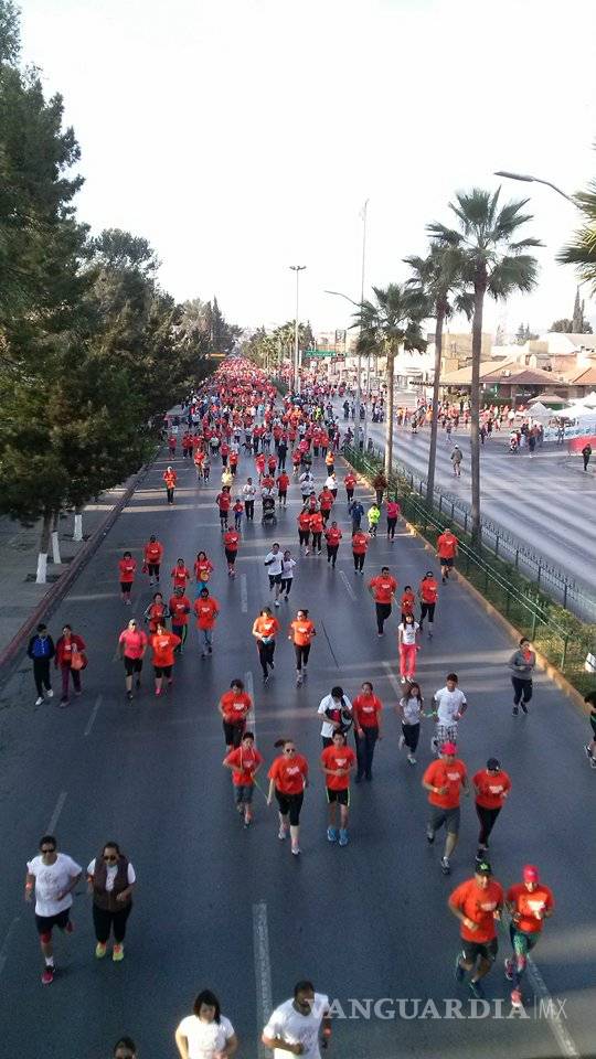 $!Edgar Quintero y Ruth Kimutai conquistaron el 10K de Amarrados VANGUARDIA 2016
