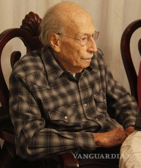 $!Cumple 100 años Salvador José, empresario mueblero saltillense