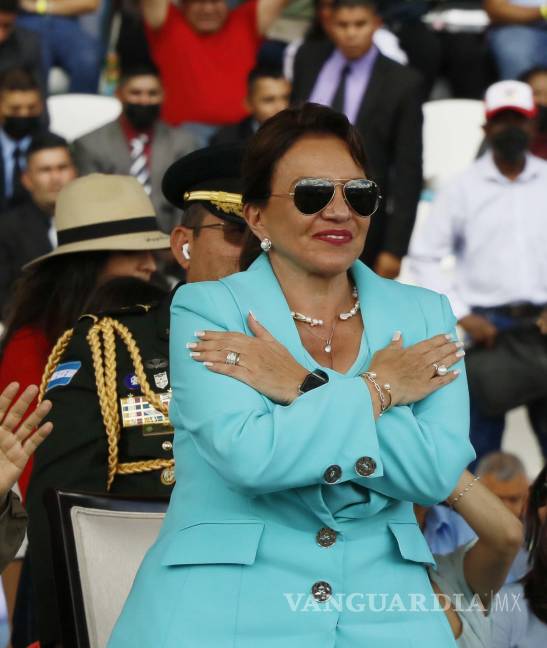 $!La presidenta de Honduras, Xiomara Castro, en los actos de celebración de la independencia del país, el 15 de septiembre 2022, en Tegucigalpa, Honduras.