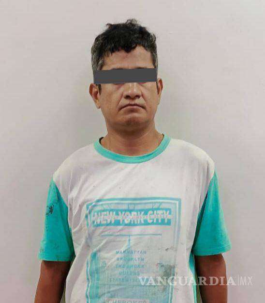 Agentes catean dos viviendas en Monterrey por narcomenudeo