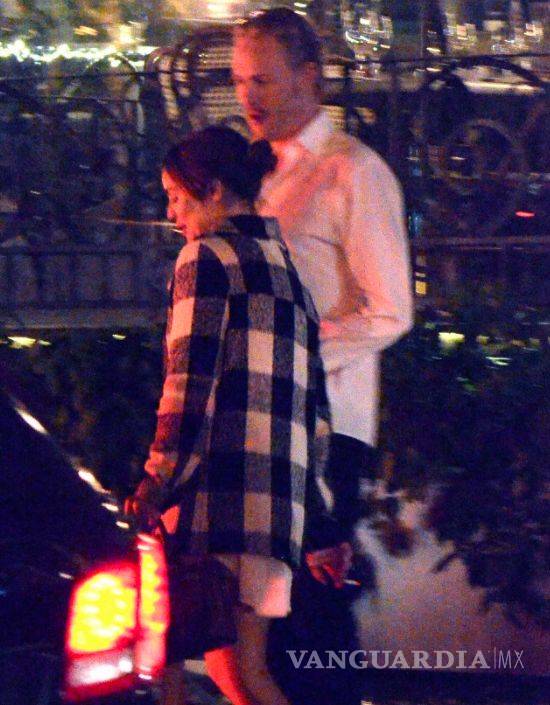 $!Camila Sodi, muy romántica con un hombre que no es el 'Chicharito'