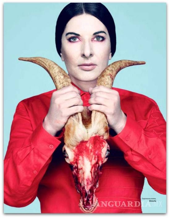 $!Nuevo escándalo de Hillary Clinton la involucra con la "reina del performance" Marina Abramovic