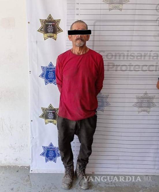 $!El detenido fue puesto a disposición de la autoridad correspondiente luego de ser interceptado en flagrancia mientras tiraba desechos en un área prohibida.